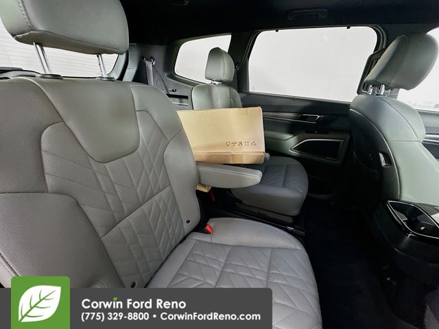 2024 Kia Telluride EX X-Line Image 10 of 30