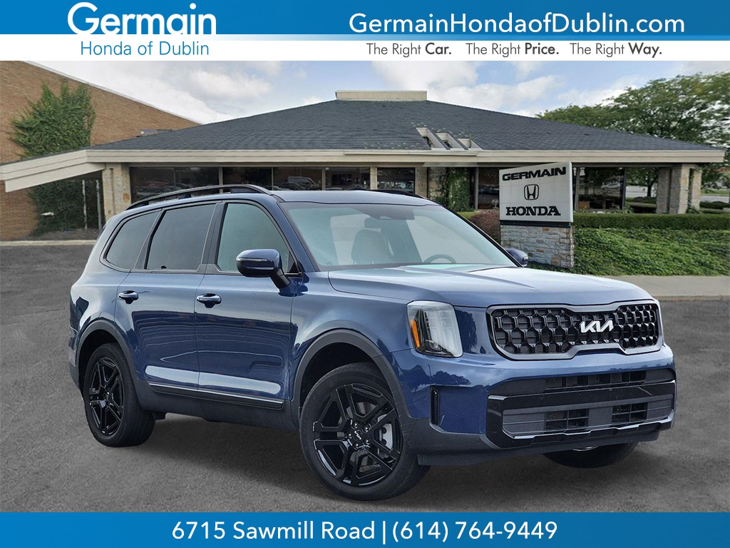Vehicle image 3 of 36