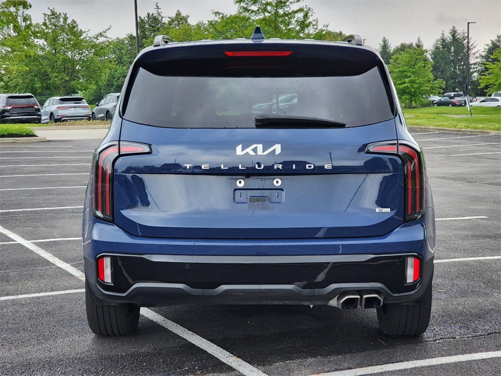 Vehicle image 7 of 36