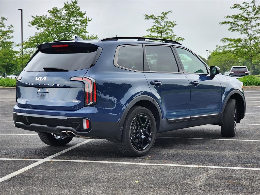 Vehicle image 6 of 36