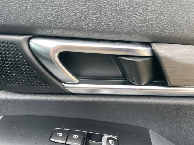 Vehicle image 12 of 58