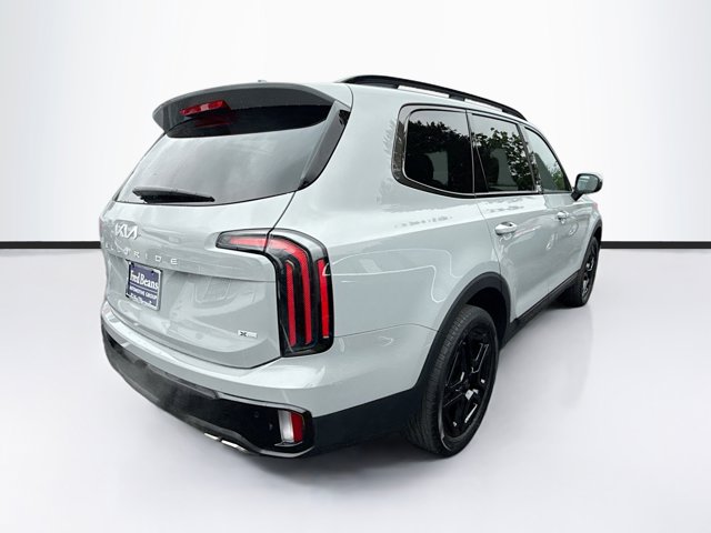 Vehicle image 4 of 34