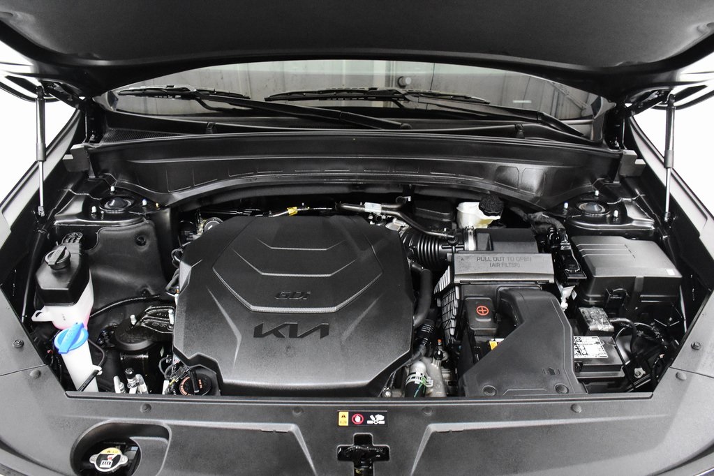 Vehicle image 9 of 36