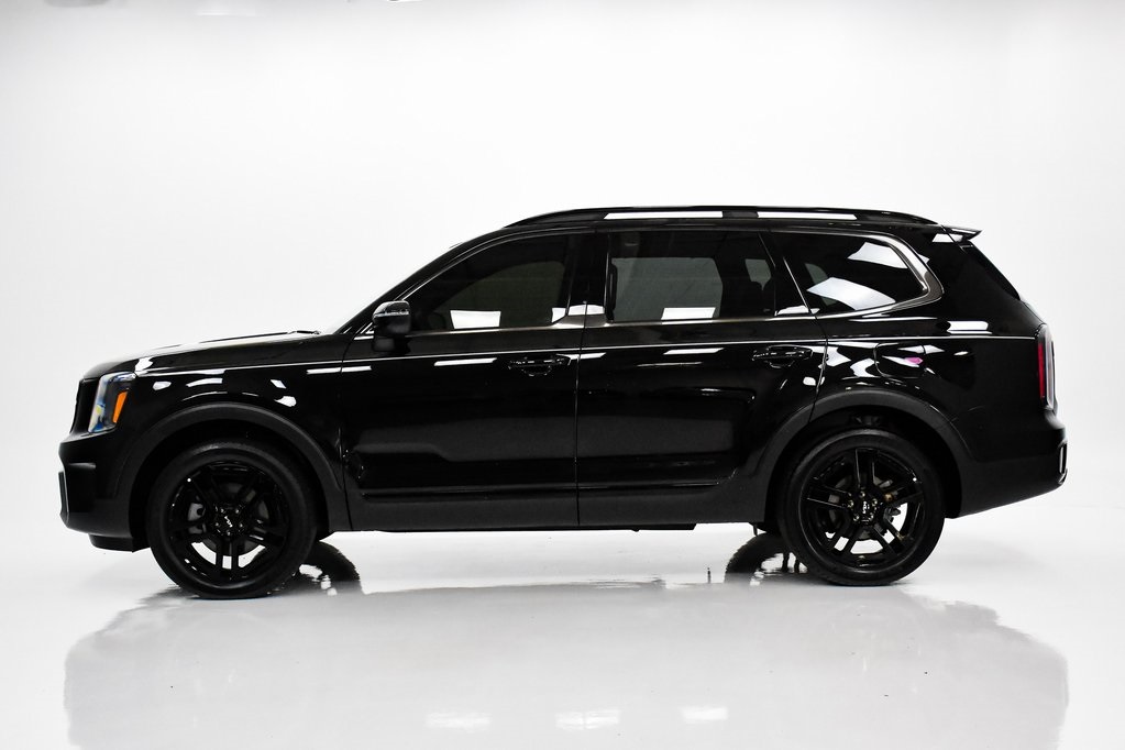 Vehicle image 8 of 36