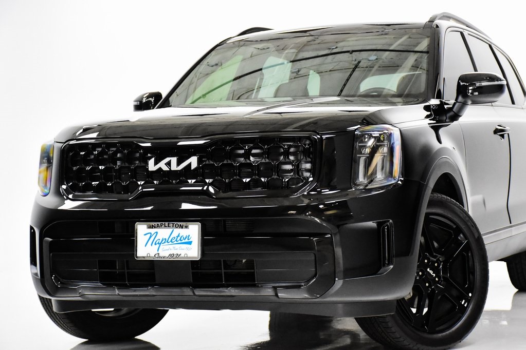 Vehicle image 2 of 36