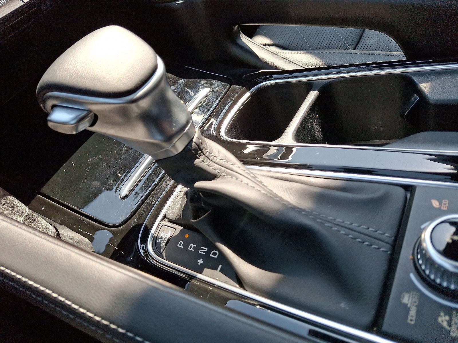 Vehicle image 24 of 49