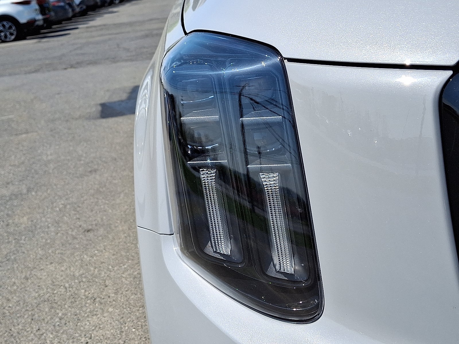Vehicle image 39 of 49