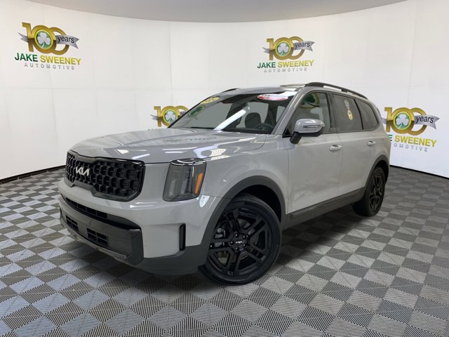 Vehicle image 1 of 33