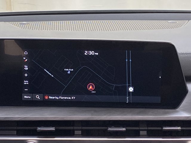 Vehicle image 19 of 33