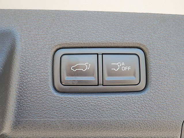 Vehicle image 48 of 63