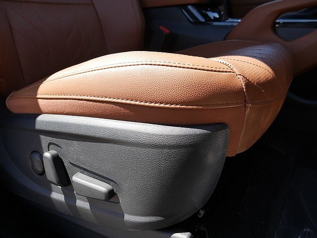 Vehicle image 57 of 63