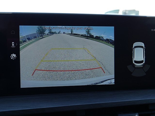 Vehicle image 34 of 63