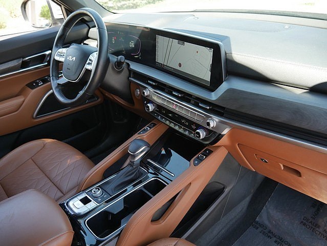 Vehicle image 56 of 63