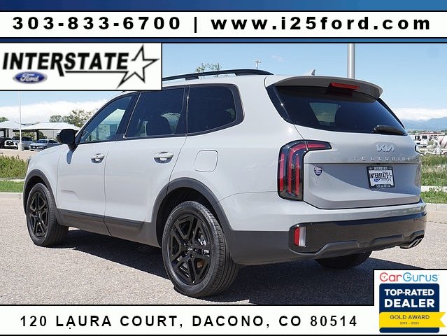 Vehicle image 7 of 63