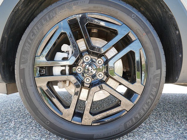Vehicle image 62 of 63