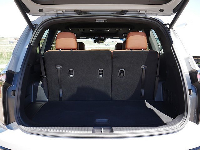 Vehicle image 46 of 63