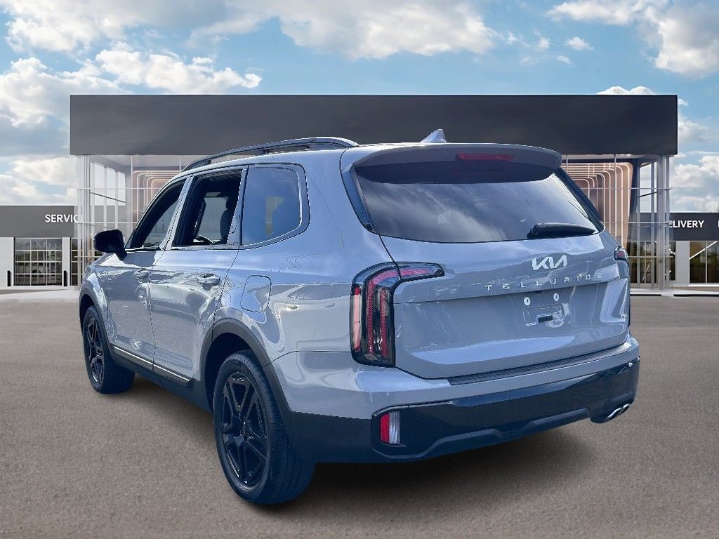 Vehicle image 6 of 31