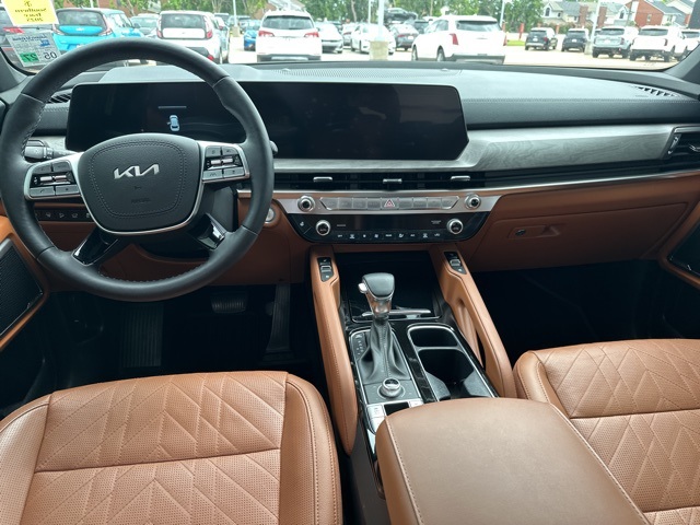 Vehicle image 10 of 10
