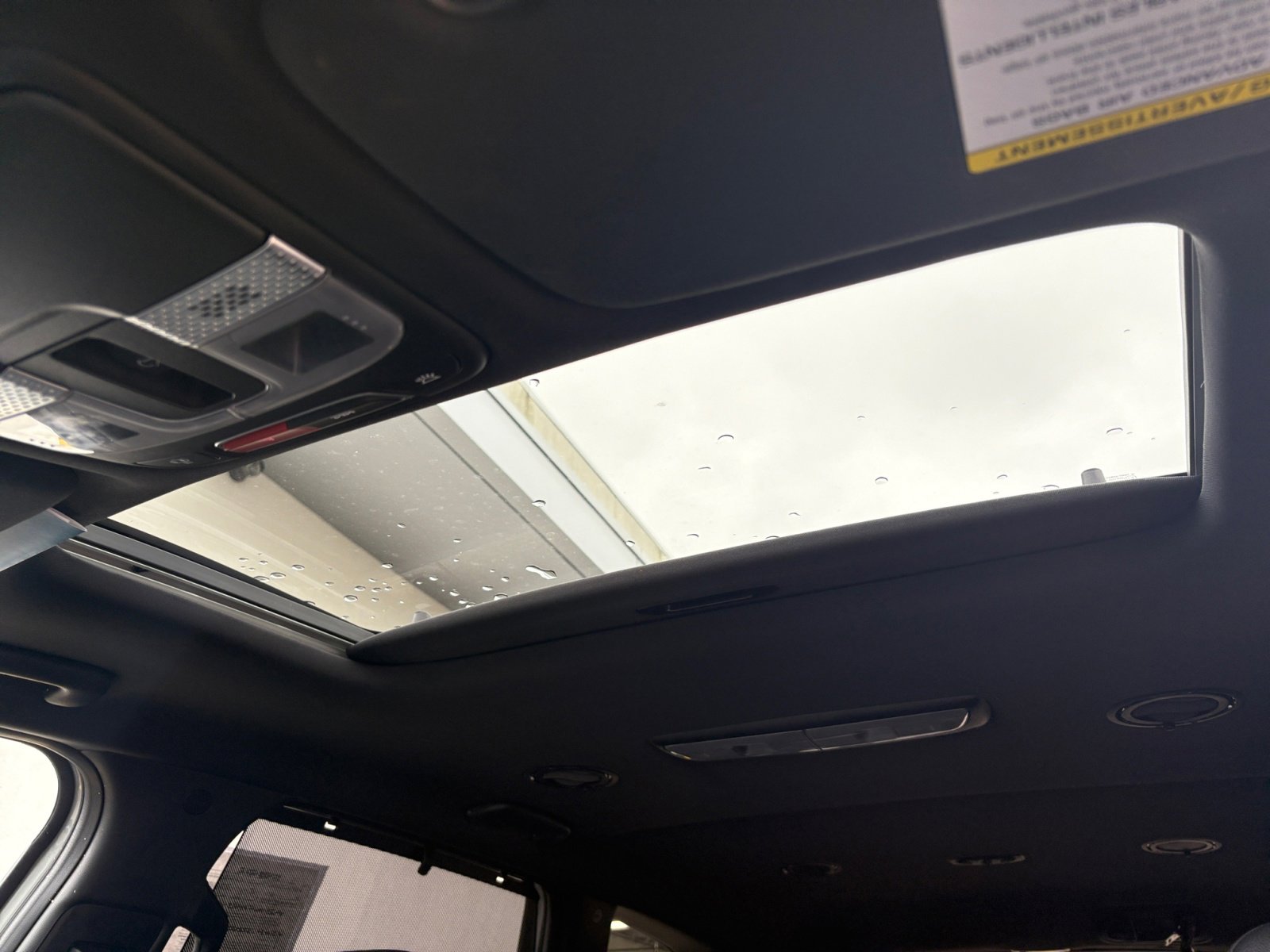 Vehicle image 42 of 48