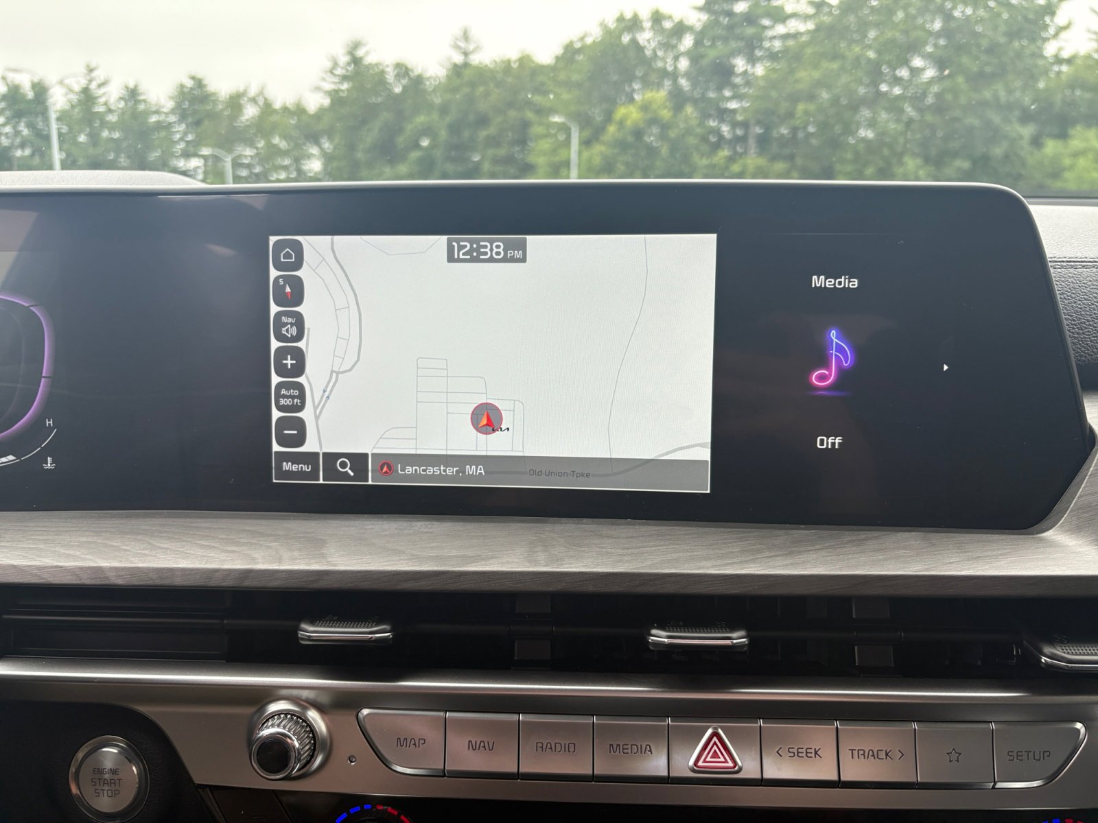Vehicle image 23 of 48