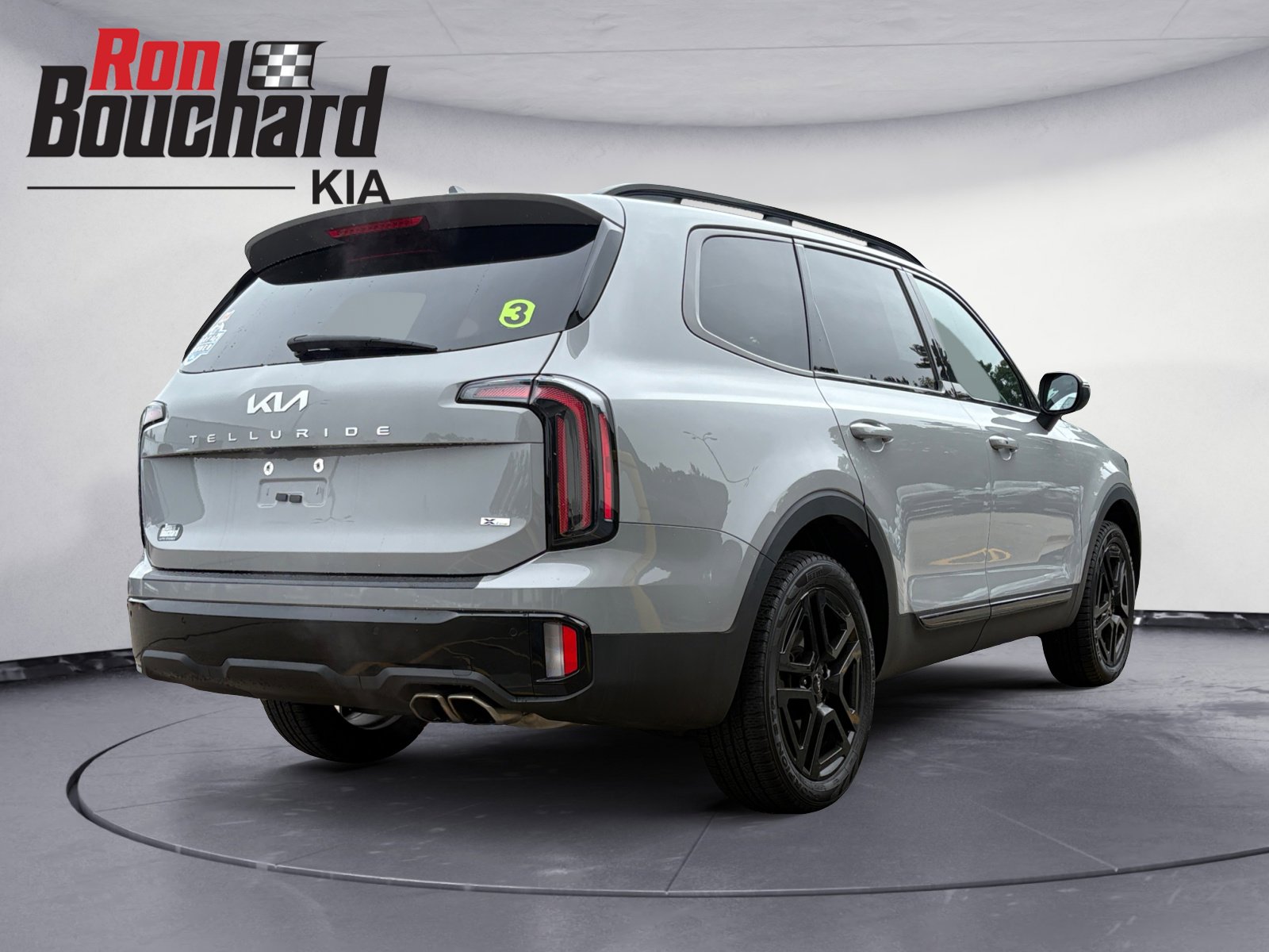 Vehicle image 3 of 48