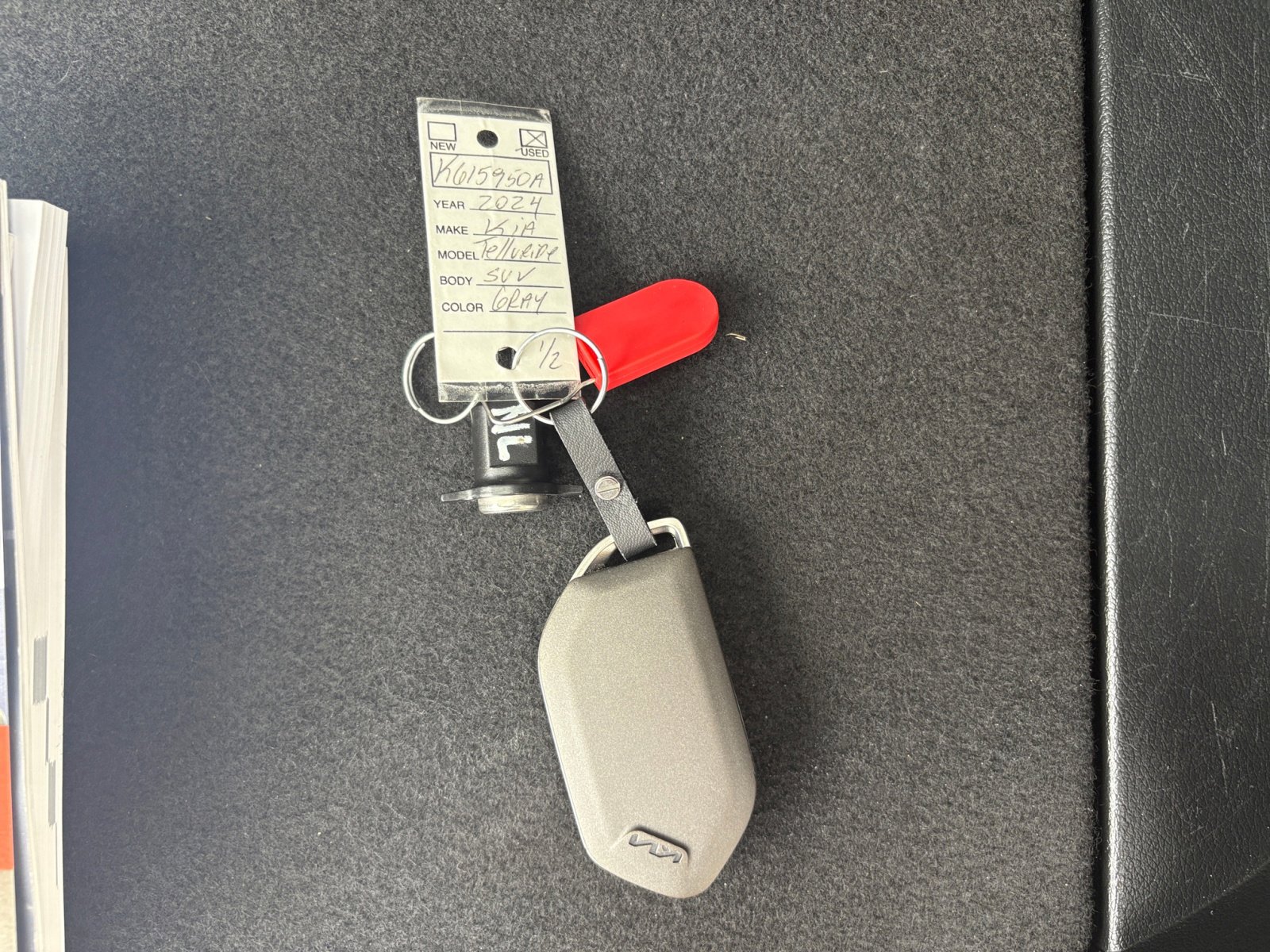 Vehicle image 31 of 48