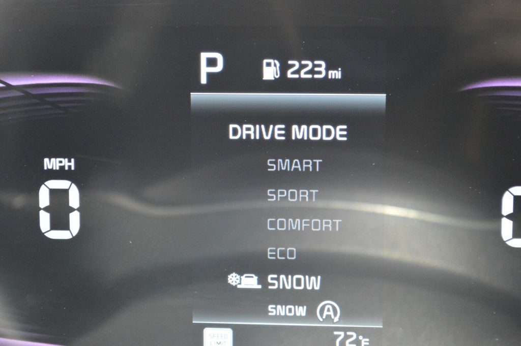 Vehicle image 48 of 51