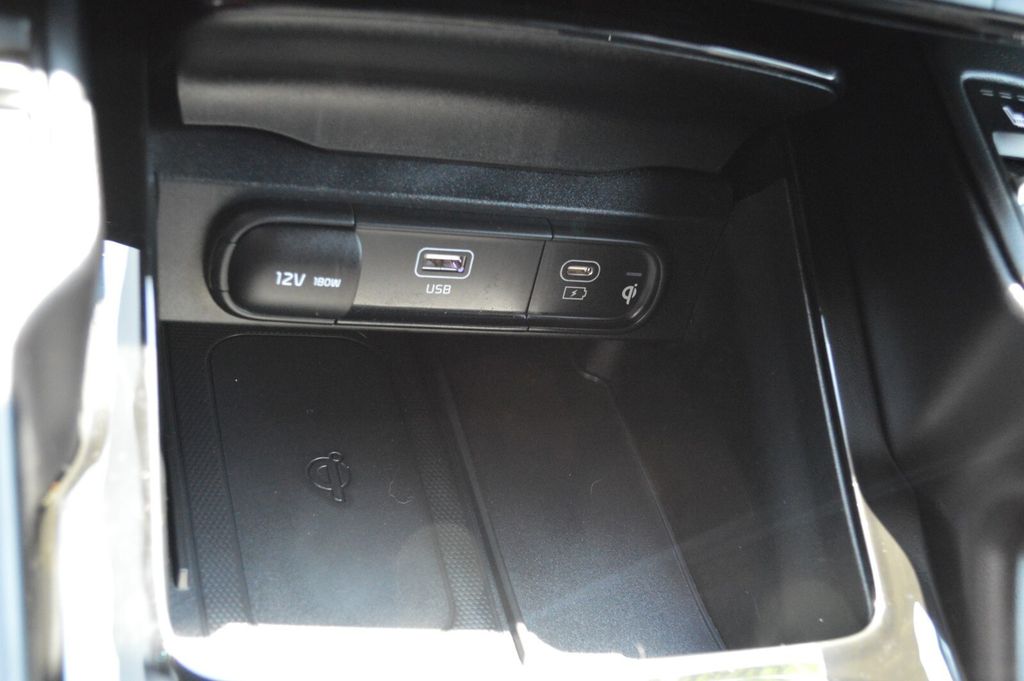 Vehicle image 45 of 51