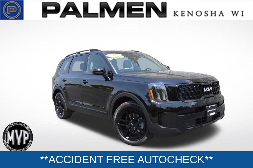 Vehicle image 4 of 51