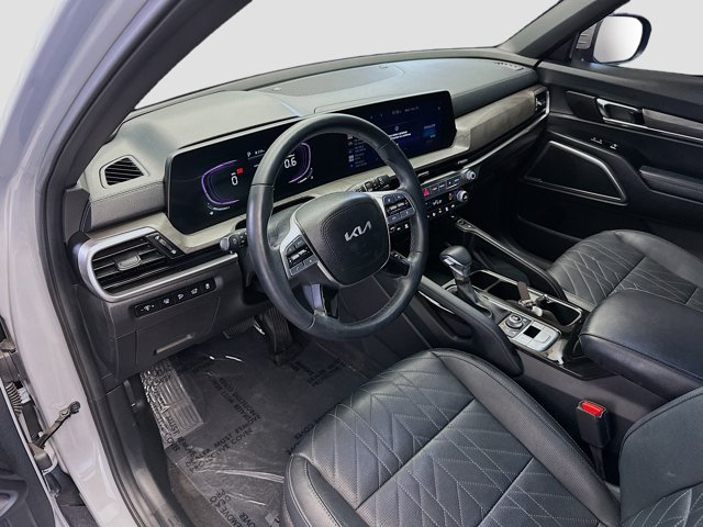 Vehicle image 7 of 20