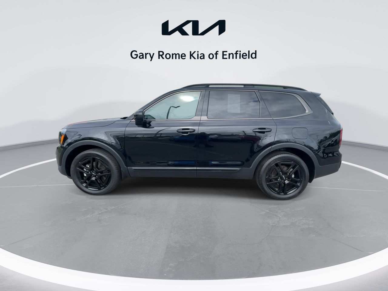 Vehicle image 9 of 23