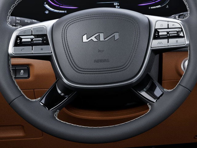 Vehicle image 22 of 27