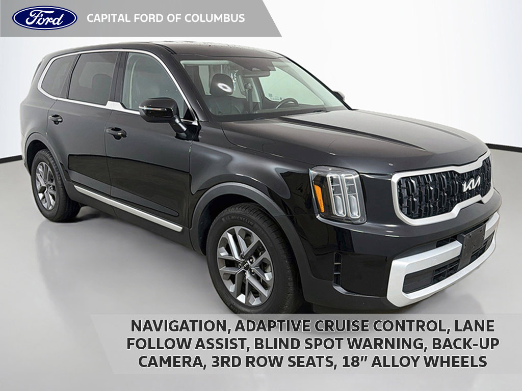 2024 Kia Telluride LX Image 3 of 40