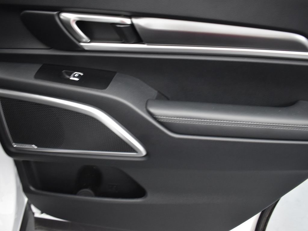Vehicle image 45 of 57