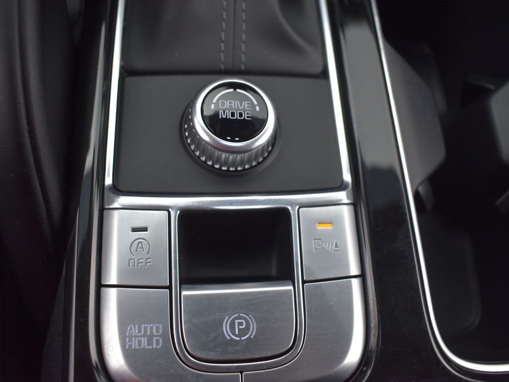 Vehicle image 56 of 57