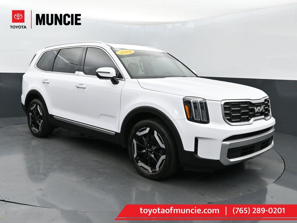 Vehicle image 6 of 57