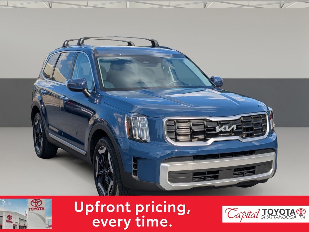 2024 Kia Telluride S Image 3 of 25