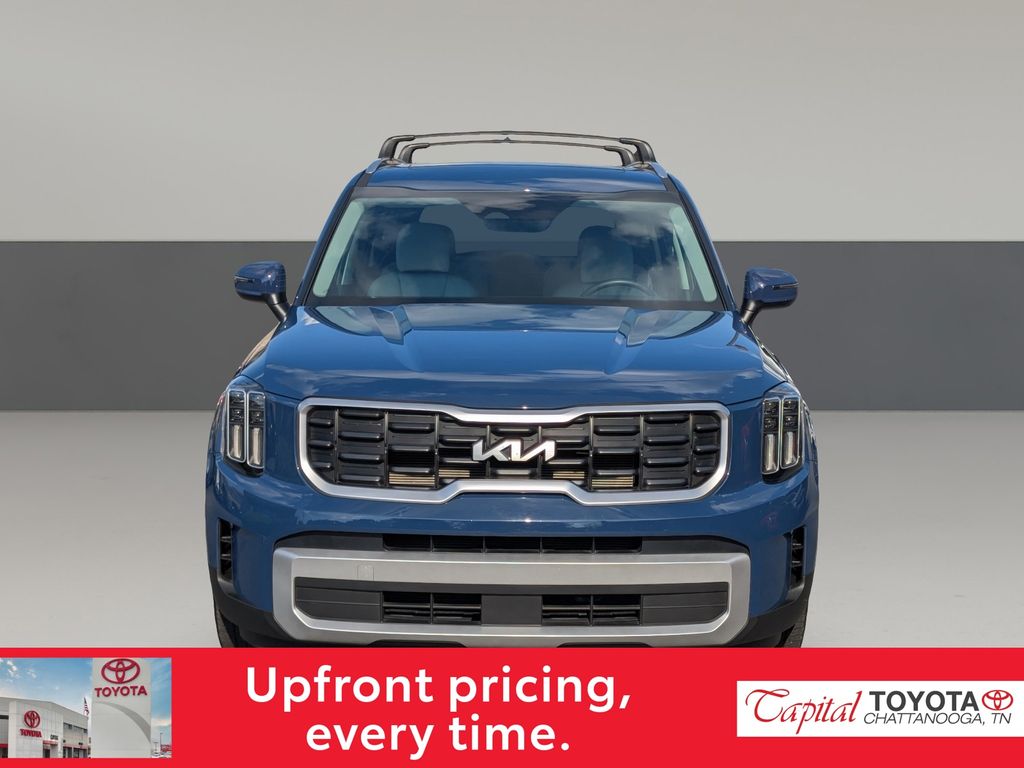 2024 Kia Telluride S Image 2 of 25