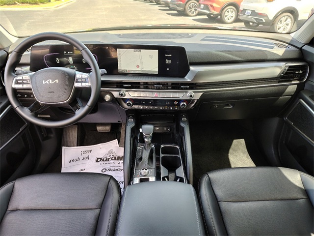 Vehicle image 16 of 36