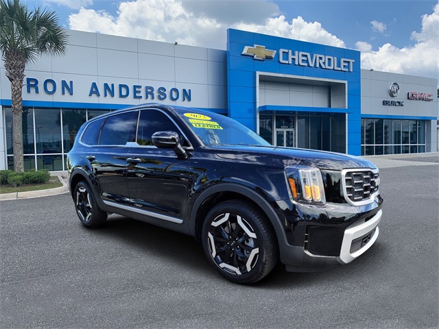 Vehicle image 1 of 36