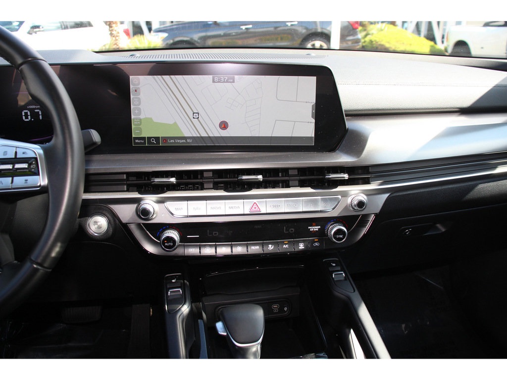 Vehicle image 16 of 35
