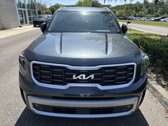 Vehicle image 6 of 9