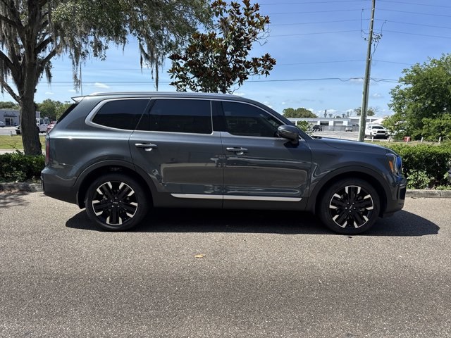 Vehicle image 2 of 9