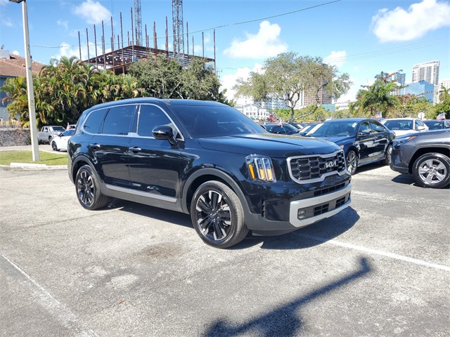 Vehicle image 5 of 28