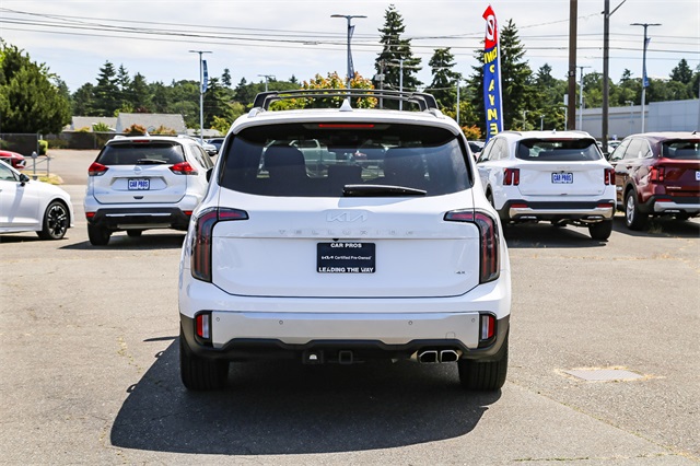 Vehicle image 6 of 27