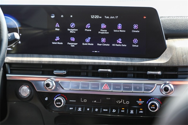 Vehicle image 20 of 27