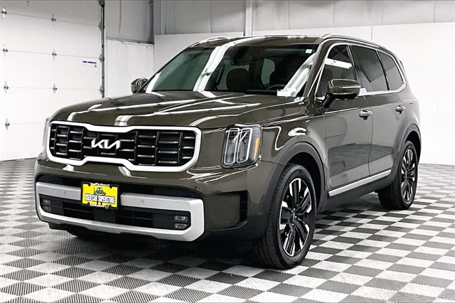 Vehicle image 1 of 41