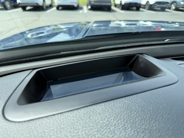 Vehicle image 66 of 69