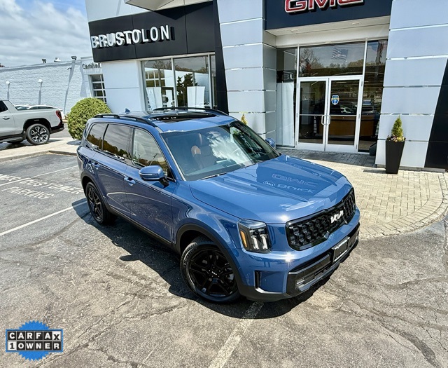 Vehicle image 9 of 69