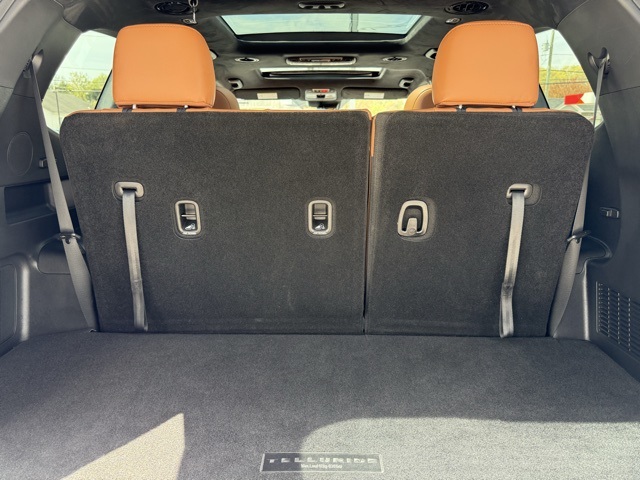 Vehicle image 15 of 69